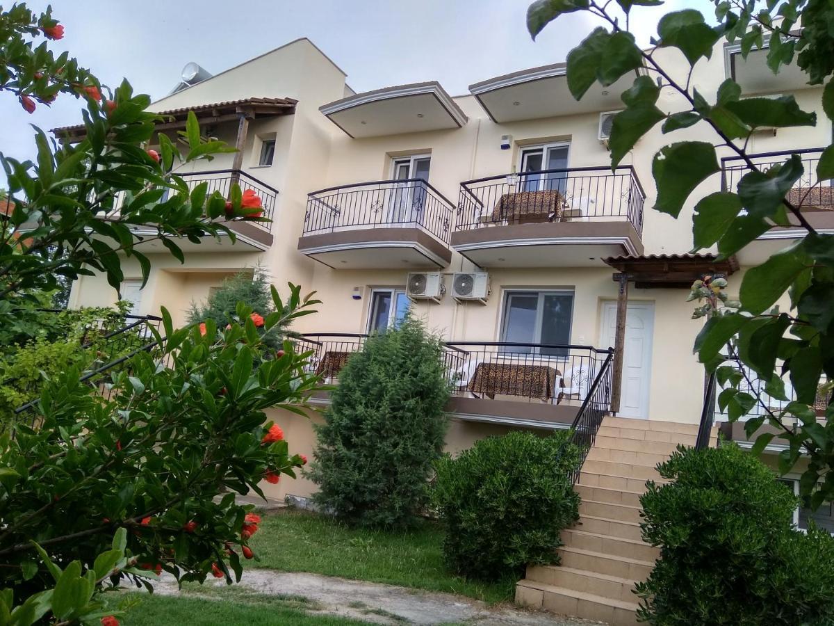 Villa Leopard Stavros  Extérieur photo