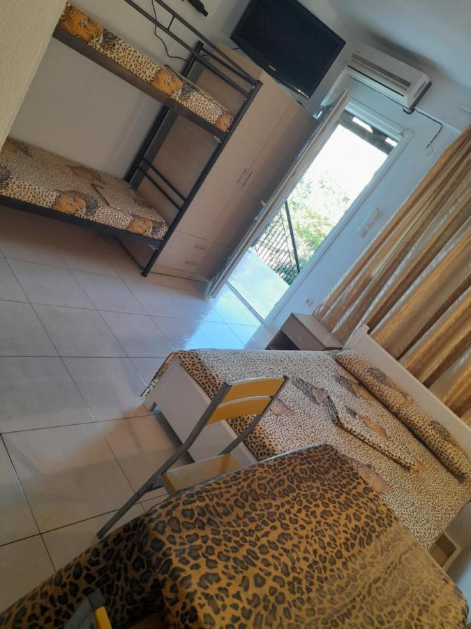 Villa Leopard Stavros  Extérieur photo